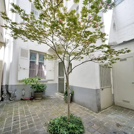 Sur Cour, Proche Des Buttes-chaumont Appartamento *
